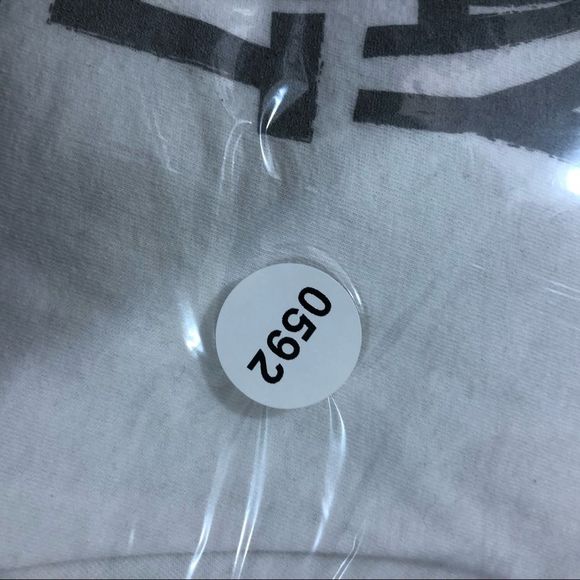 NWOT men’s Sunday isn’t for church draft kings M - Picture 4 of 4